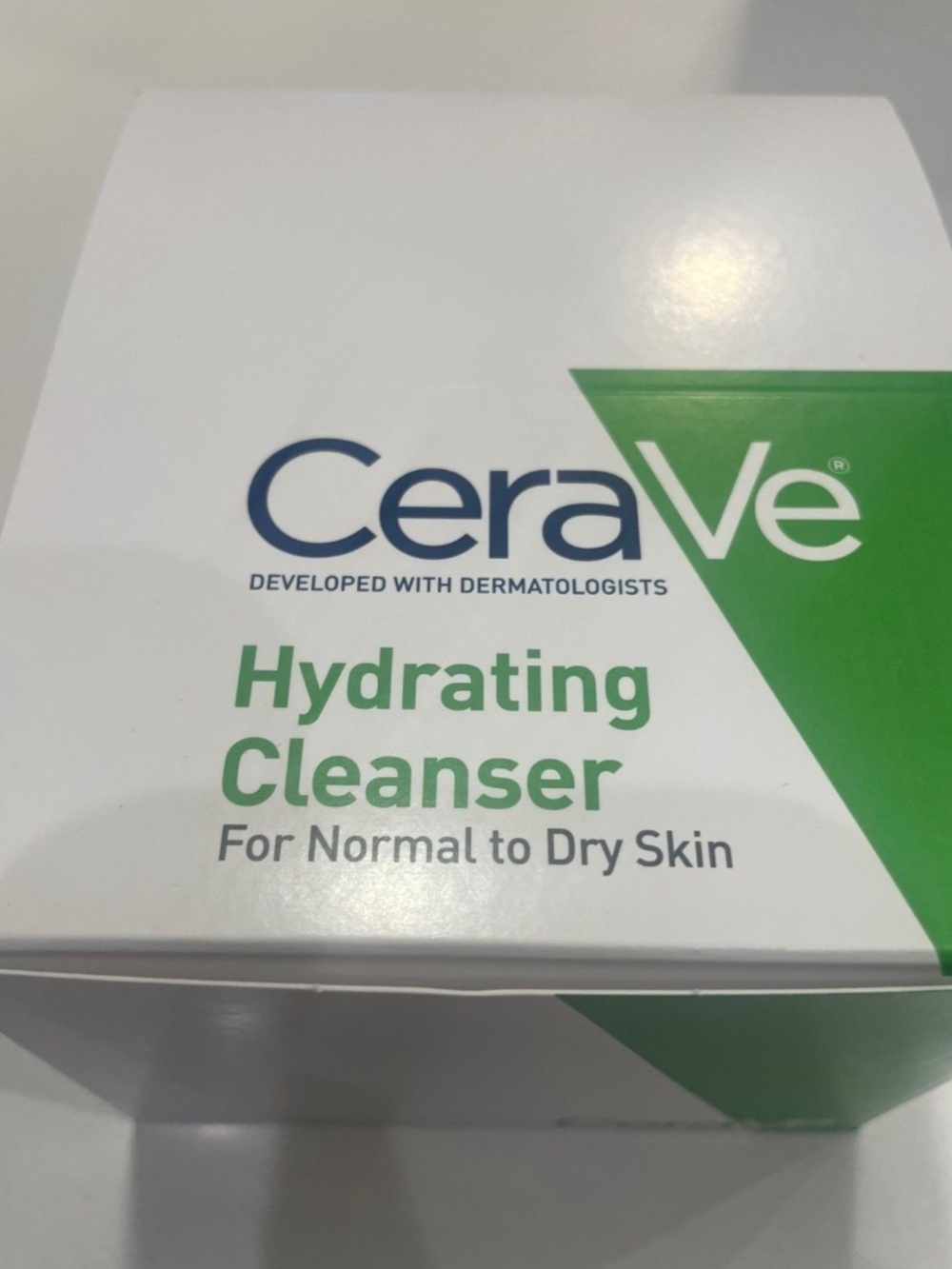 CeraVe Hydrating Cleanser Bulk Box Of 1 Oz 15 Bottles